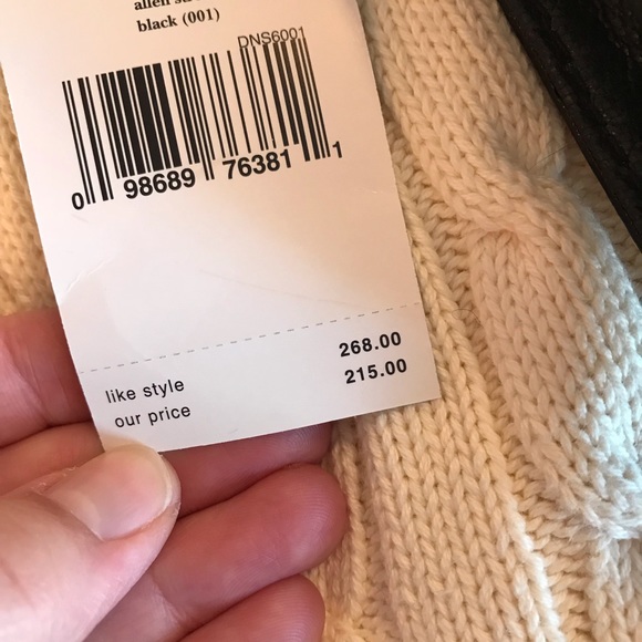 BNWT kate spade purse!